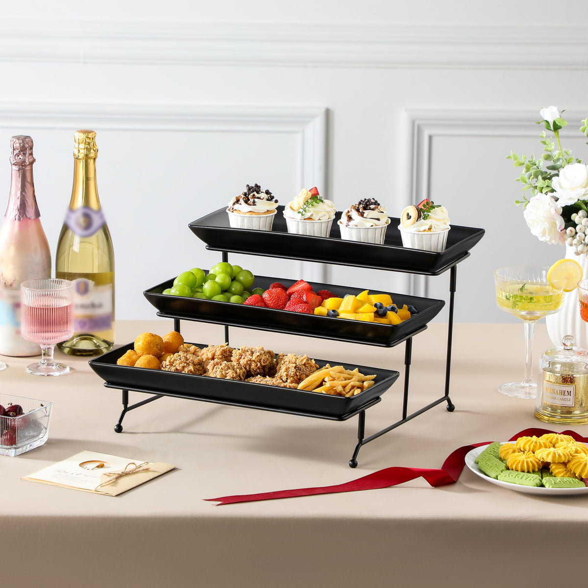Malacasa presenting a stylish gift-ready serving tray set.