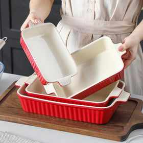 Malacasa rectangular bakeware with handles for safe handling.