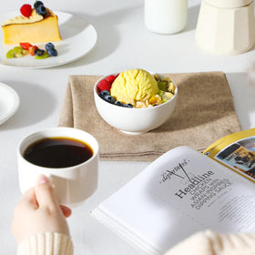 MALACASA stackable bowls save cupboard space.