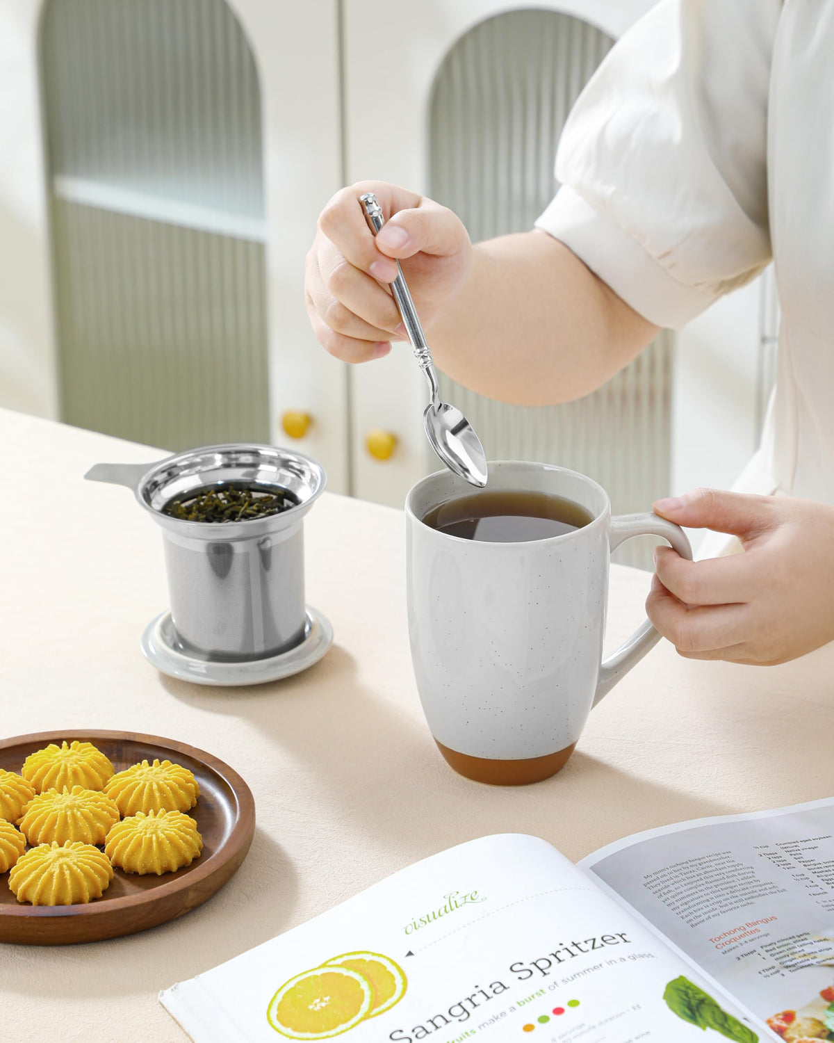 MALACASA speckled glaze adds modern aesthetic to kitchen or desk