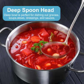 Mamajardin ladle with integrated hole for convenient wall storage near the stove.