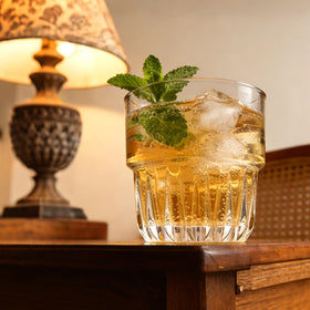 Mapoxy glass cups suitable for iced coffee, yogurt, or cold beverages.
