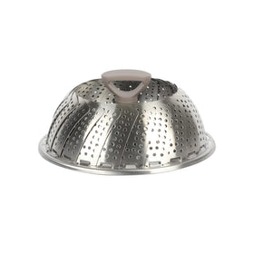 Mirror finish stainless steel steamer adds modern style to kitchen