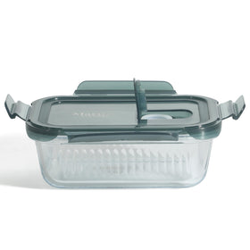 Shadowbrook 21.6 oz containers hold generous portions for lunches.