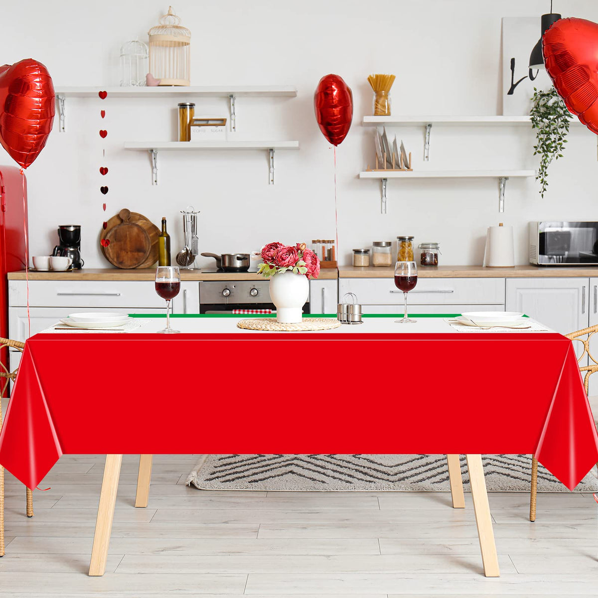 Mashan Italian-themed party table decor adds bright ambience to celebrations.