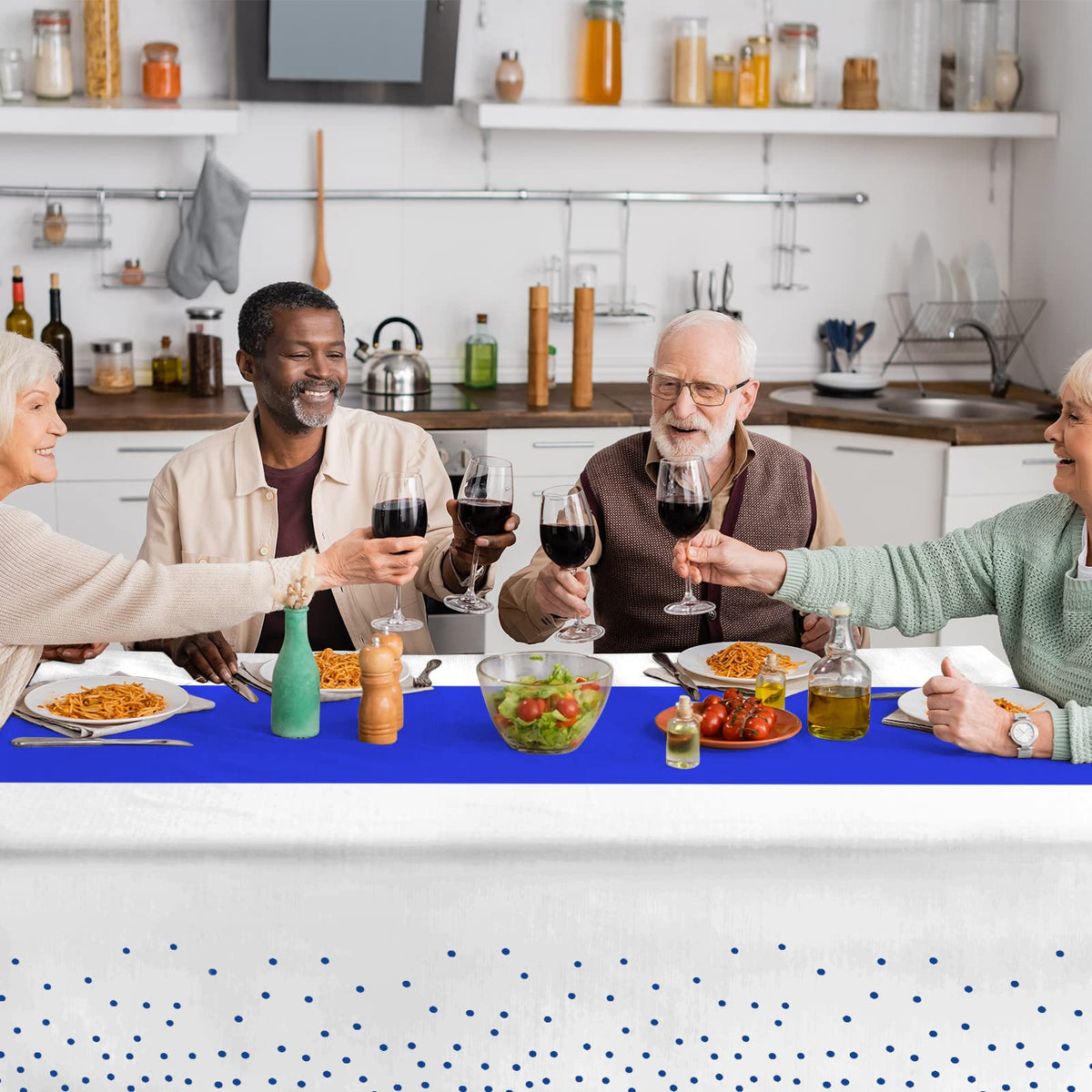 MASHAN waterproof PEVA tablecloth close-up shows stain resistance
