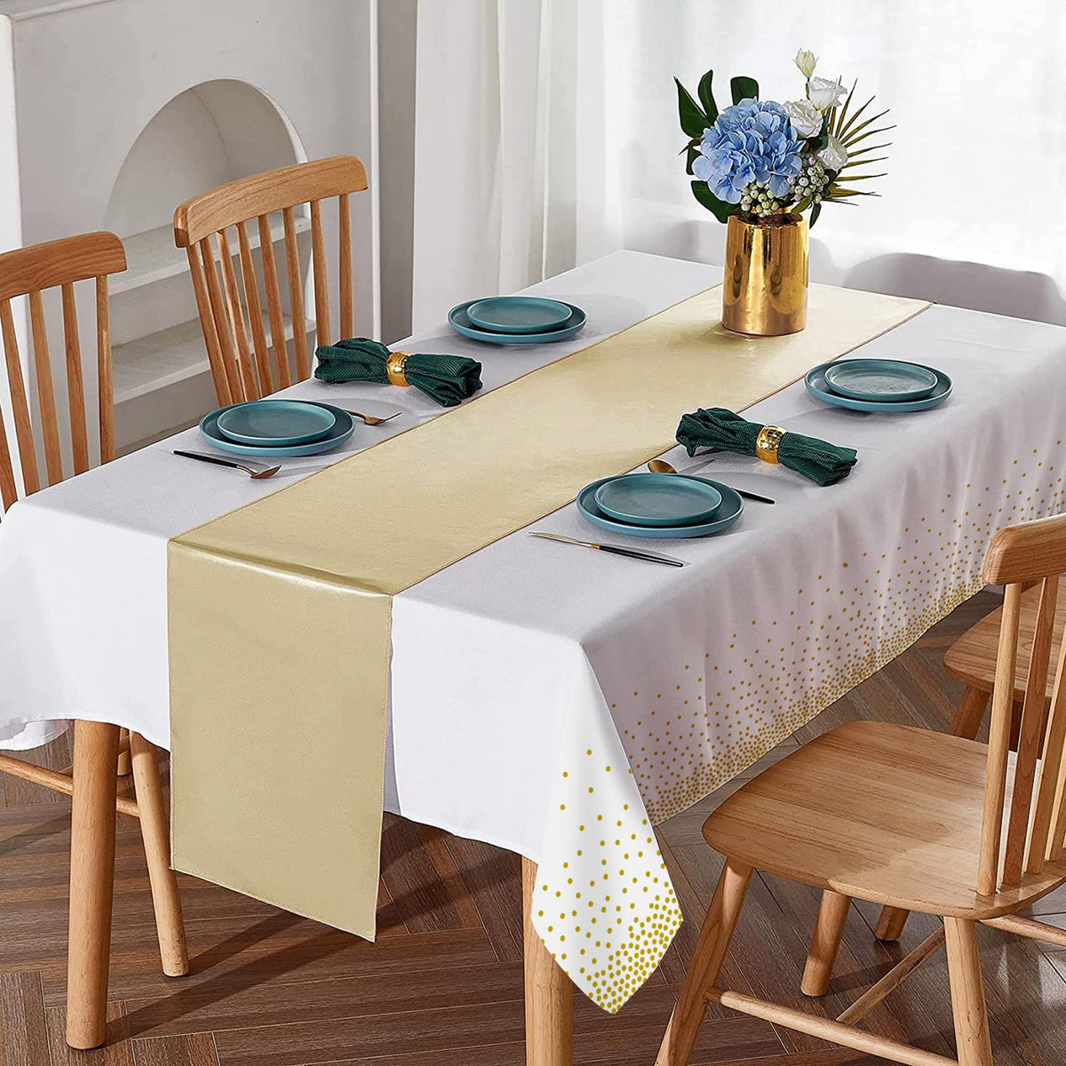 MASHAN satin runner close-up highlights smooth, wrinkle-resistant texture