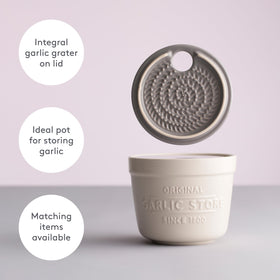 Mason Cash lid with integrated grater ready for garlic or ginger