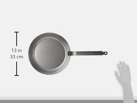 Matfer Bourgeat frying pan highlights durable welded handle and rivet-less design