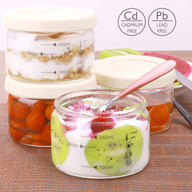 Matifaner silicone seal cover prevents spills and keeps contents secure.