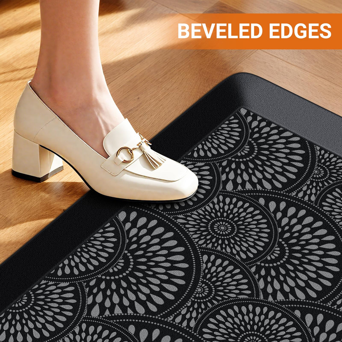 Mattitude Kitchen Mat in 17.3x39 inch area provides ample standing space