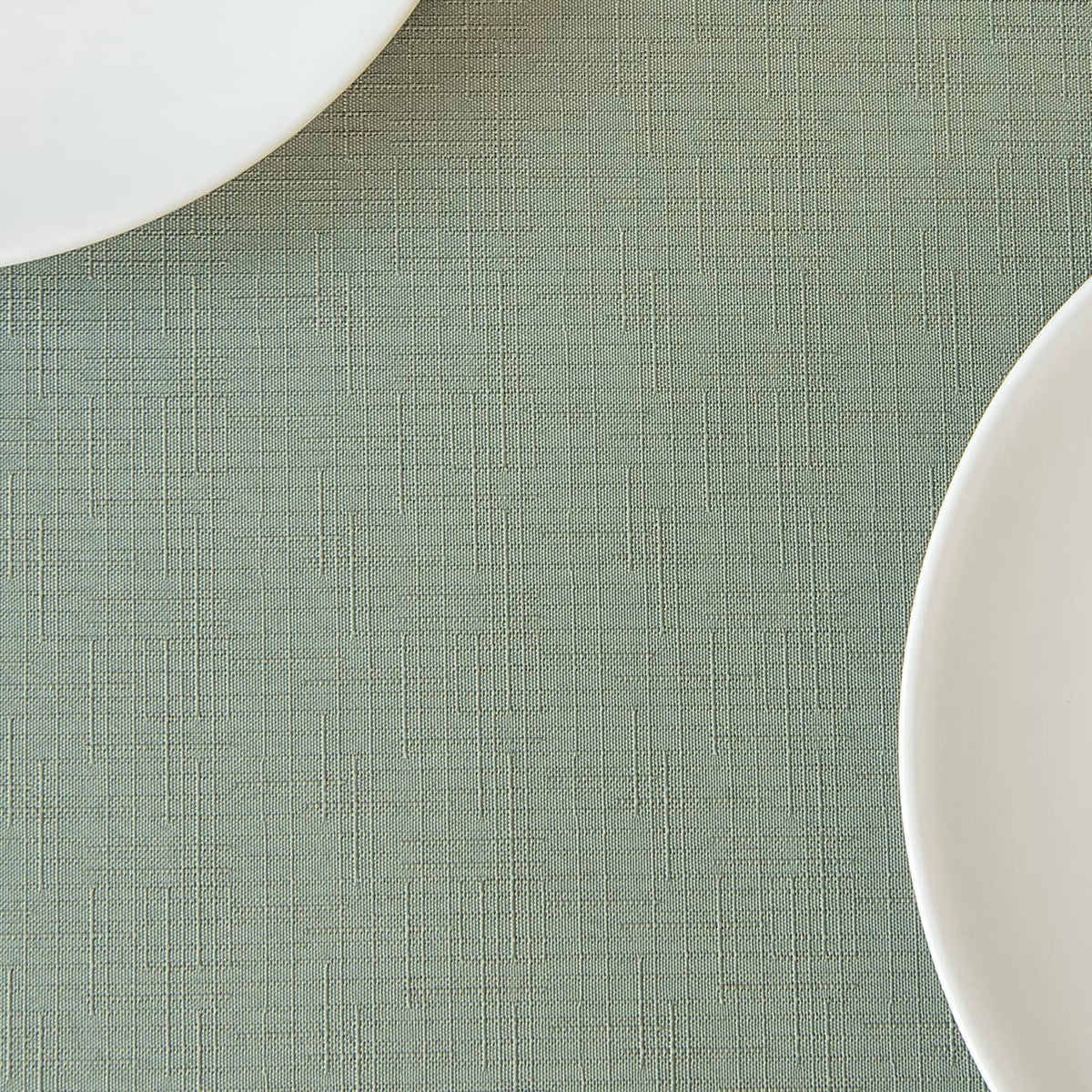 Maxmill outdoor-ready vibes for patio dinners and casual gatherings.
