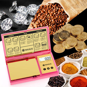 MAXUS scale with stainless platform ensures clean weighing of powders.