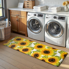 MAYHMYO Sunflower mat dining area setup emphasizes easy-clean design.