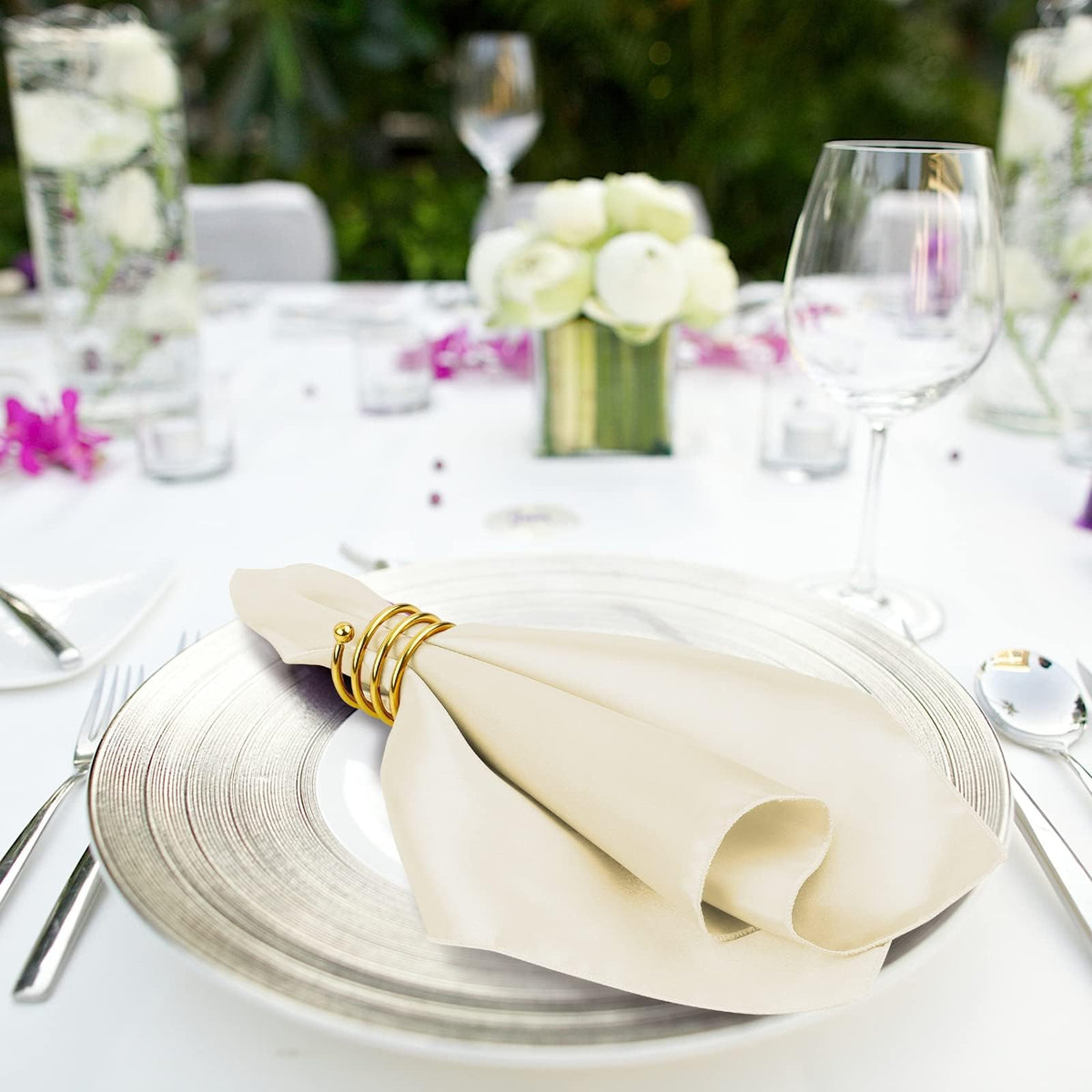 MCEAST table setting tips for formal dinners and celebrations.