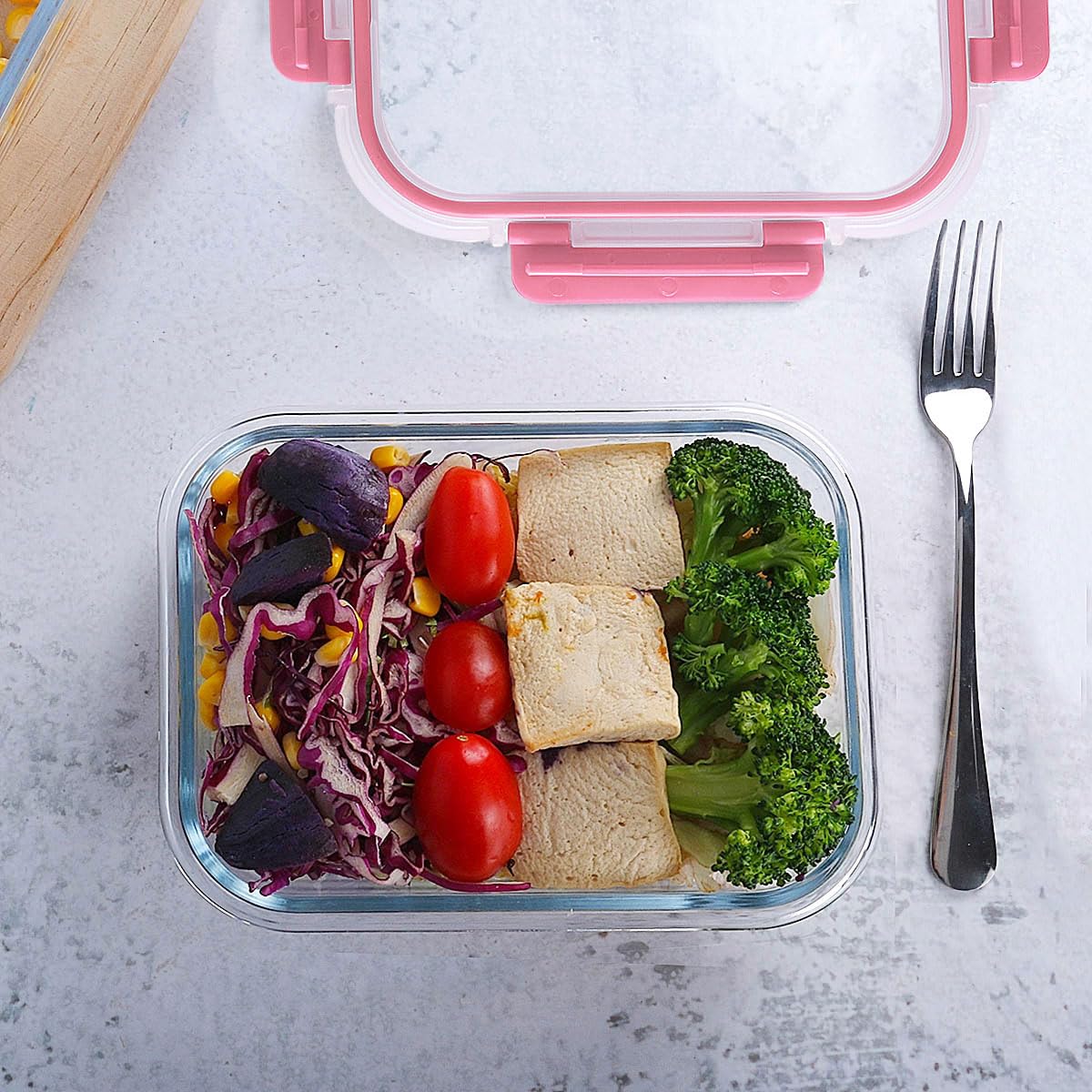 M MCIRCO stackable design saves fridge and cabinet space