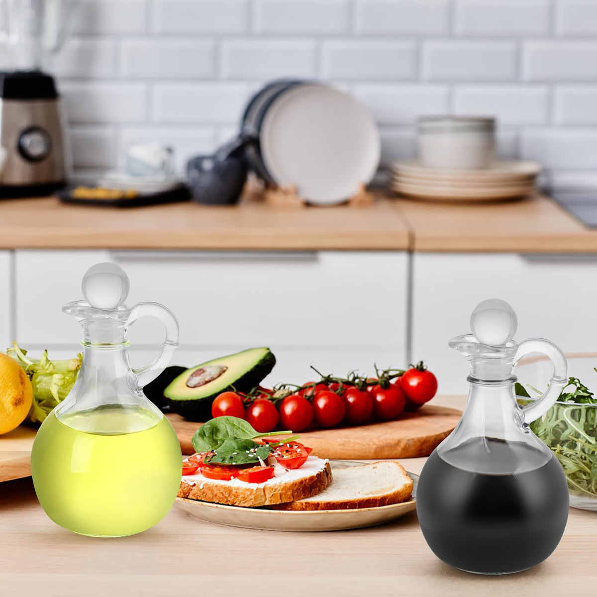 MDLUU non-slip dotted base keeps the bottle stable on surfaces