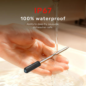 Meatmeet Pro waterproof design suitable for outdoor cooks.