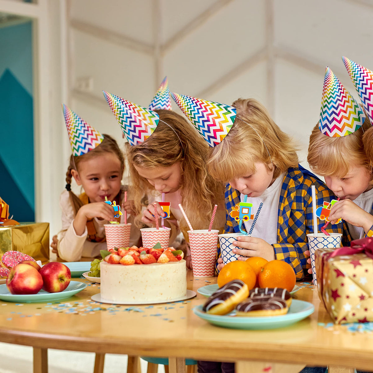 Meaxur party-ready straws fit classrooms, offices, and events.