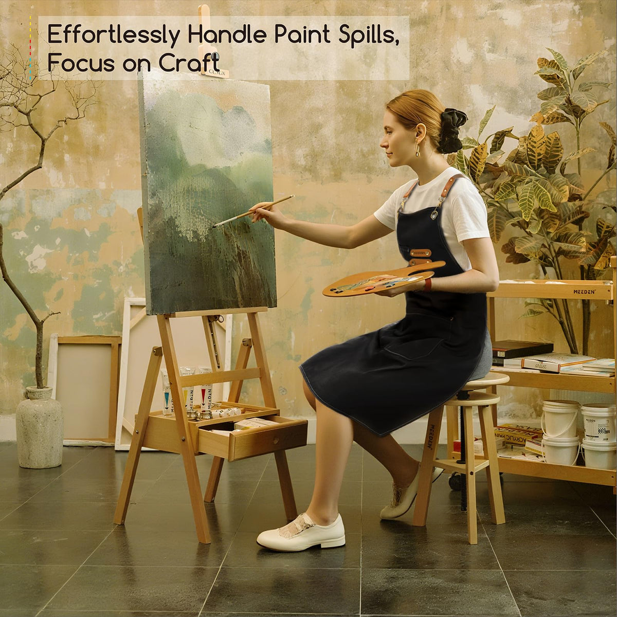 MEEDEN painting apron polyester canvas feels soft and breathable during use
