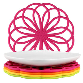 ME.FAN silicone trivet dishwasher safe and easy cleanup.