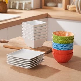 Meideal porcelain bowls cleaned easily in the dishwasher after use.