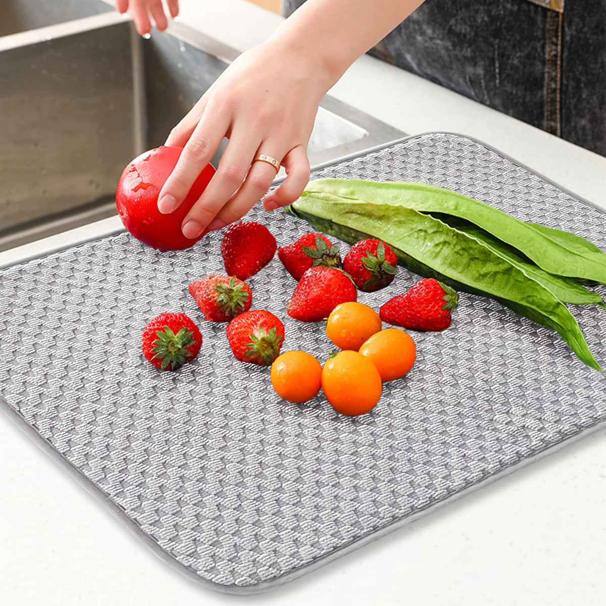 Meirrnyyu 24x17 gray mat easy cold-water cleaning.