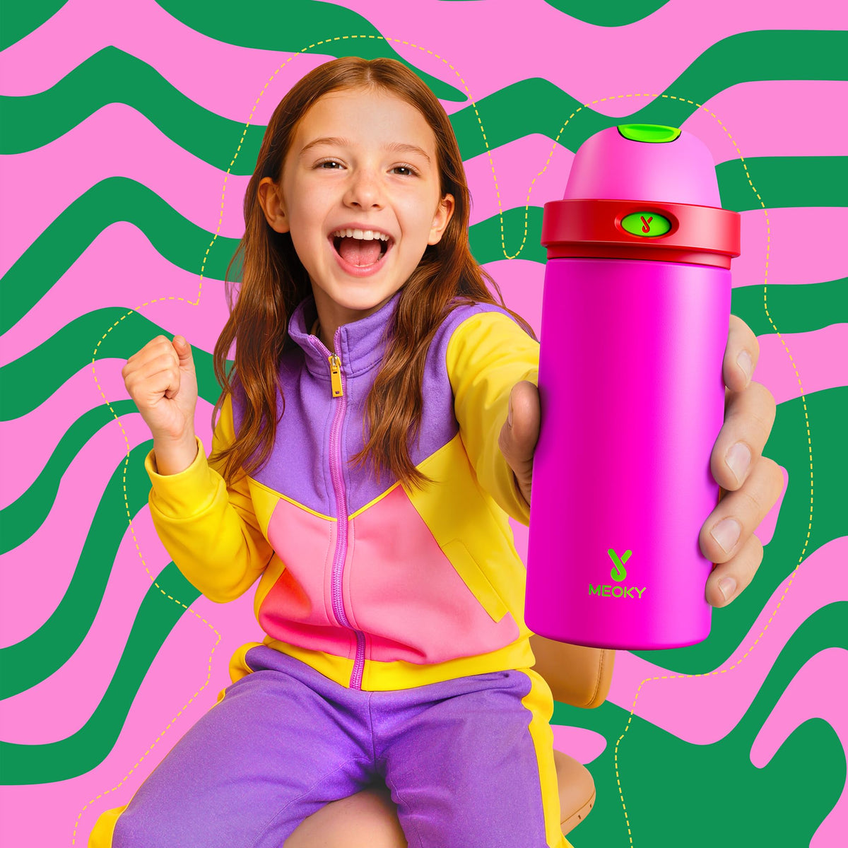 Meoky 2-in-1 lid with straw and spout for quick swigs between classes.