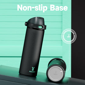 Meoky bottle fits car cup holders on road trips