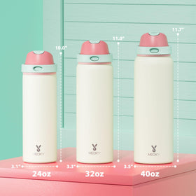 Meoky push-button spout lid for quick swigs on the move.