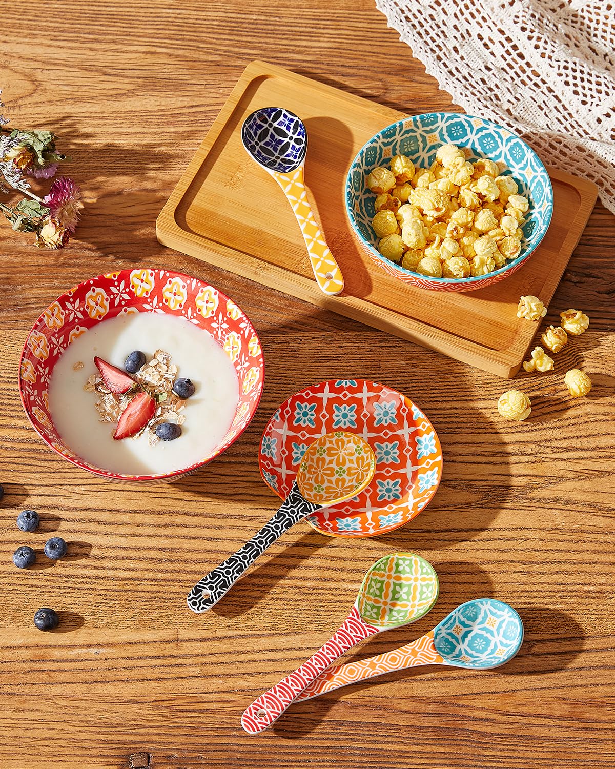 Metahom ramen spoons, sturdy porcelain for noodle bowls.