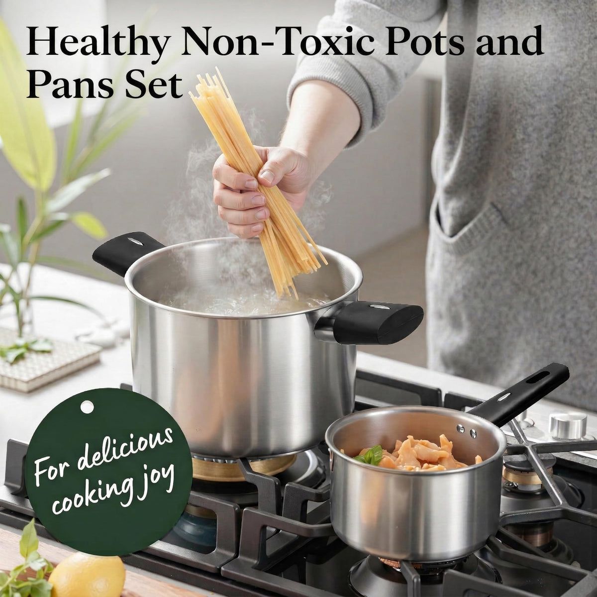 Meythway 2.5qt sauce pan with lid enables smooth simmering.