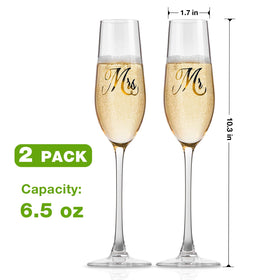 Mfacoy keepsake wedding decor doubles as an elegant tabletop display.