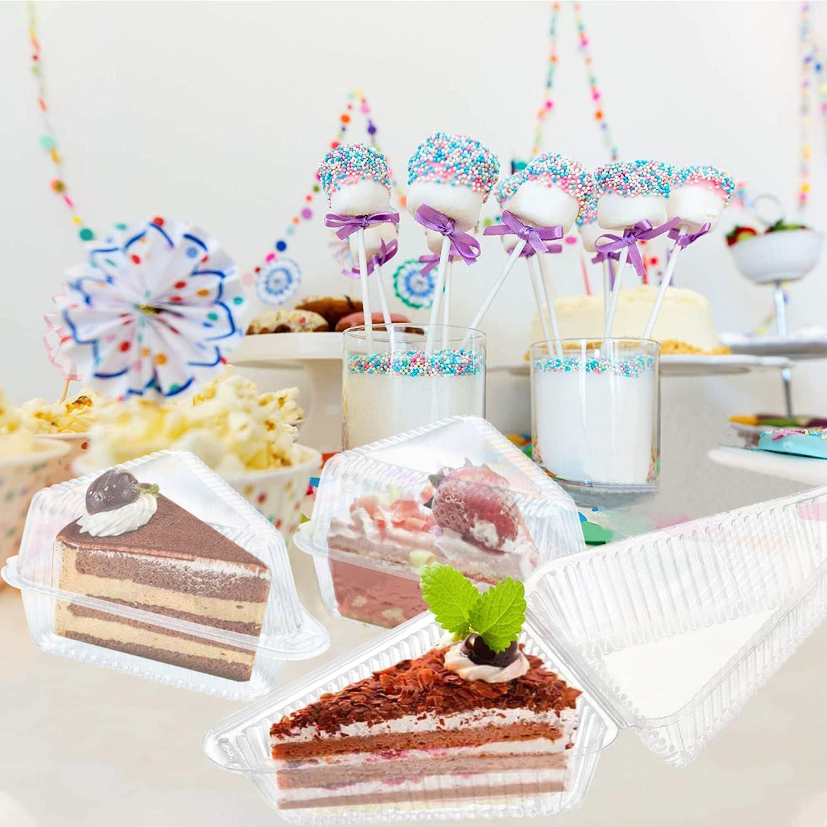 MFDSJ transparent packaging lets customers see the cake without opening.