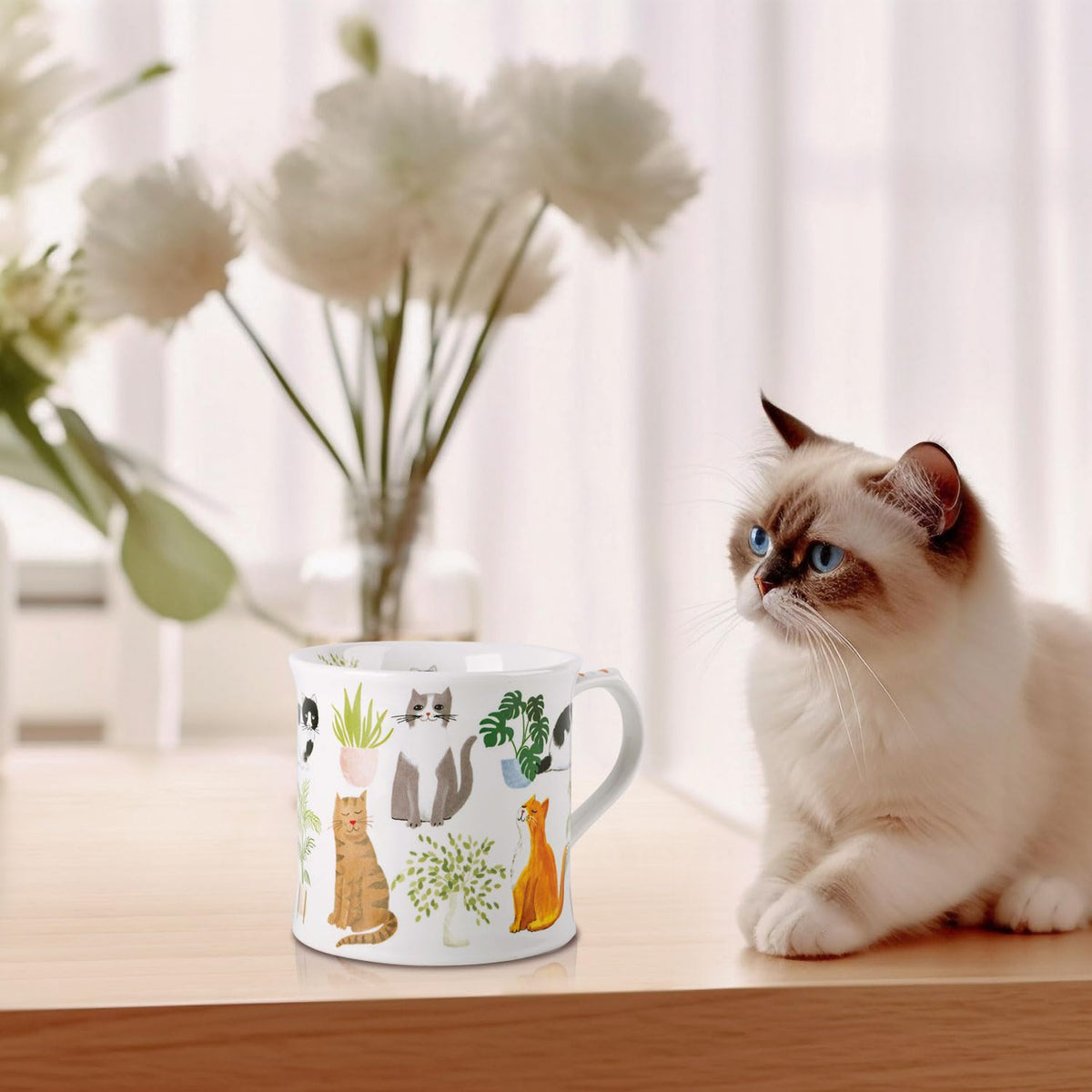 MFoffice Cat Mom gift mug close-up featuring kitten design and plant motifs.