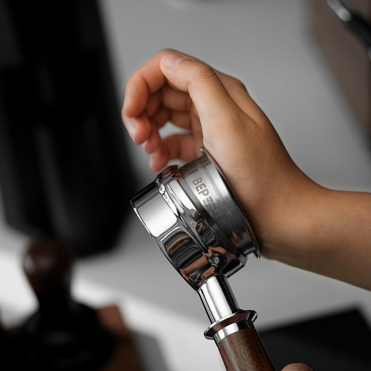 MHW-3BOMBER supports 18 g dose for optimal control and consistency.