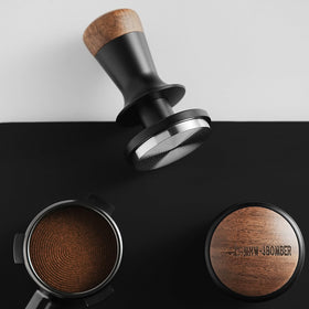 MHW-3BOMBER aluminum handle with food-grade base for safe daily use.