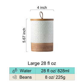 Wooden lid with gasket sealing the canister