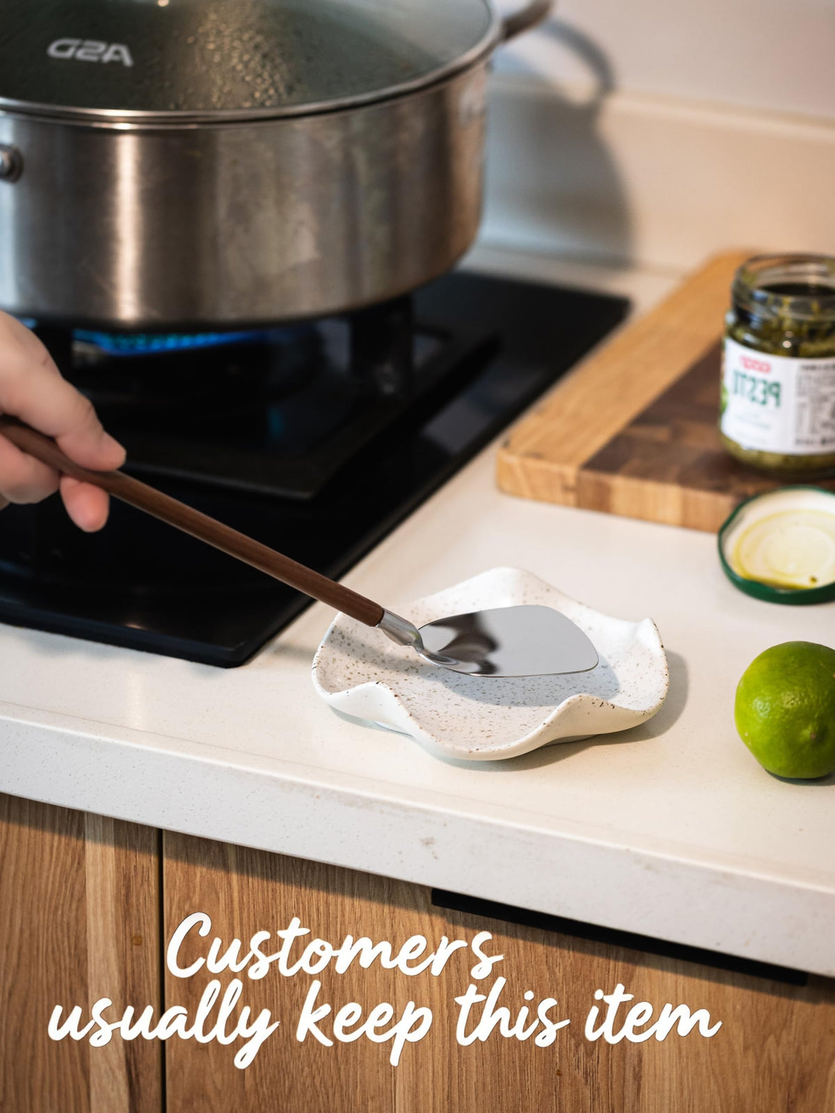 Miamolo spoon rest made of heat-resistant ceramic for daily use