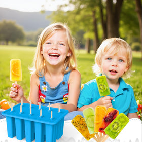 Miaowoof popsicle mold releases easily after freezing.
