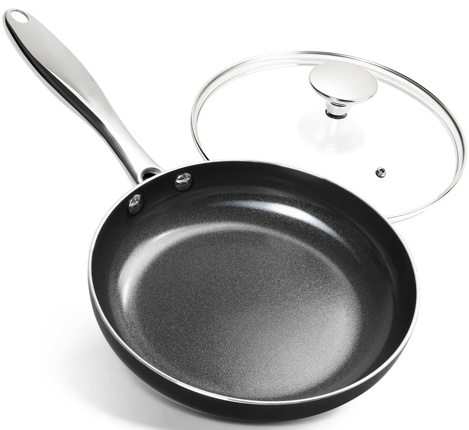 Michelangelo 8-inch frying pan ready for quick sear and even heat.