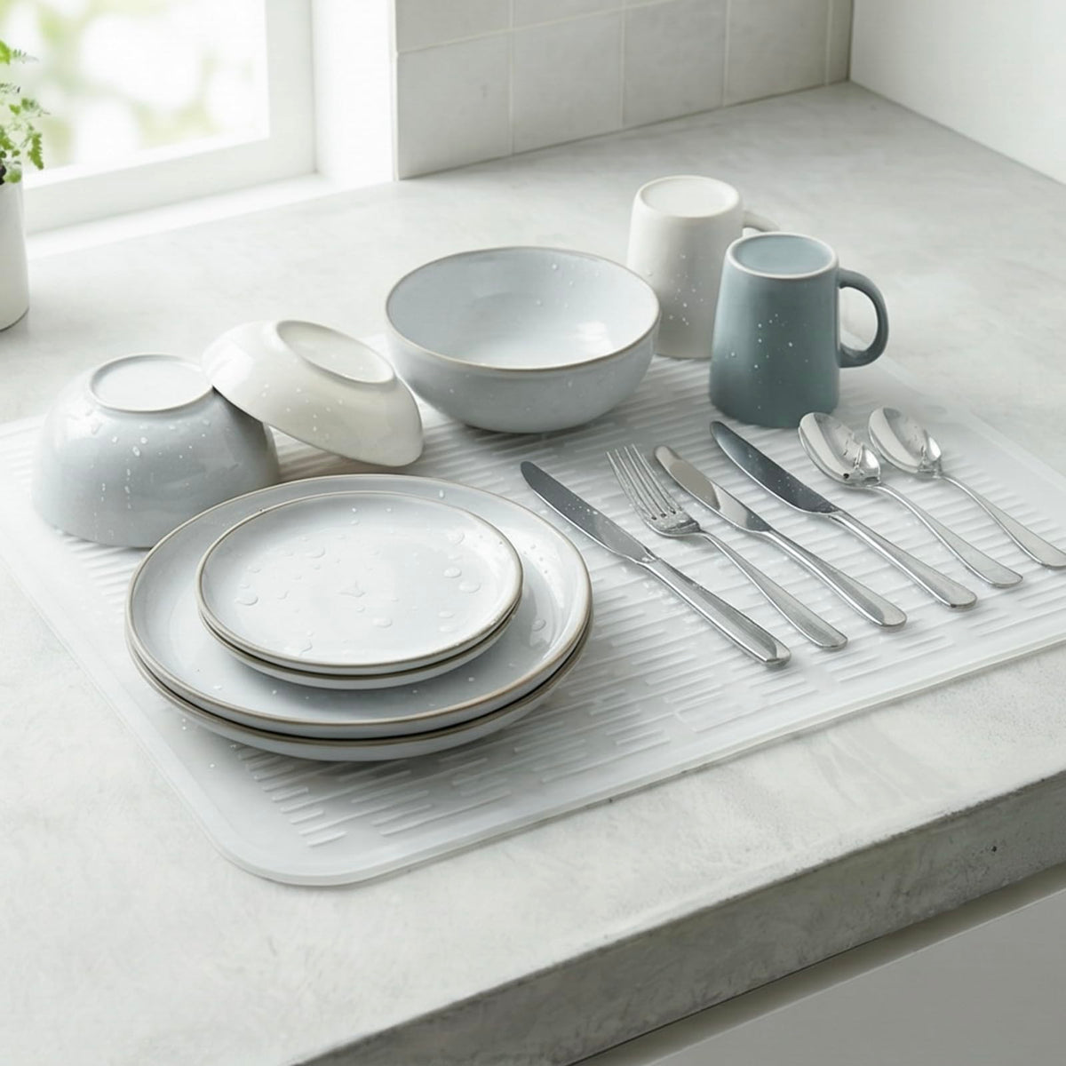 Non-slip design helps keep pet bowls secure on any surface.