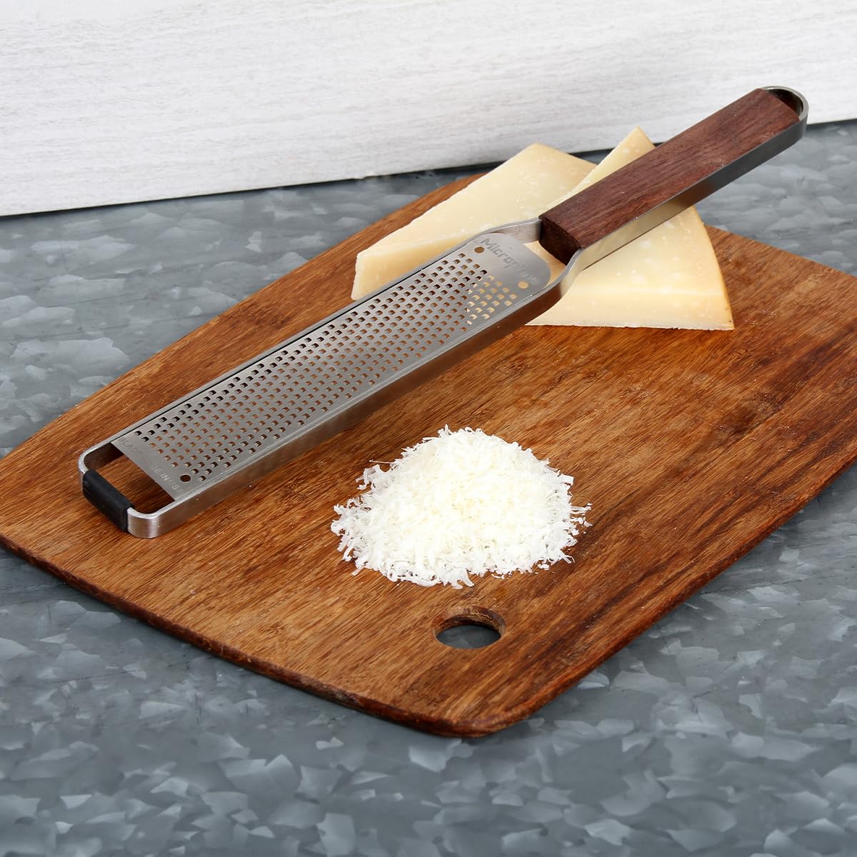 Microplane Master Series wood handle detail highlights comfortable grip