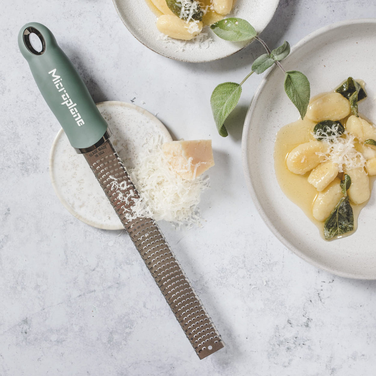 Microplane Premium Classic Zester eucalyptus green shaving nutmeg for fresh spice