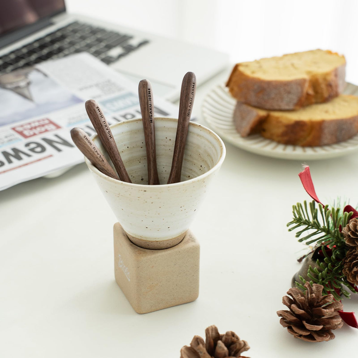 MIGAKU HOME eco-friendly wooden spoons ideal for everyday dining and sustainable living.