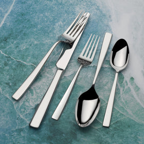 Mikasa Everett modern-handles close-up highlighting sleek, contemporary design.