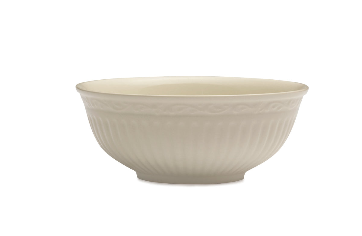 Mikasa Italian Countryside fruit bowls on table setting for casual entertaining