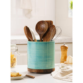 MIKIGEY extra-large capacity utensil crock holds spatulas and ladles neatly.