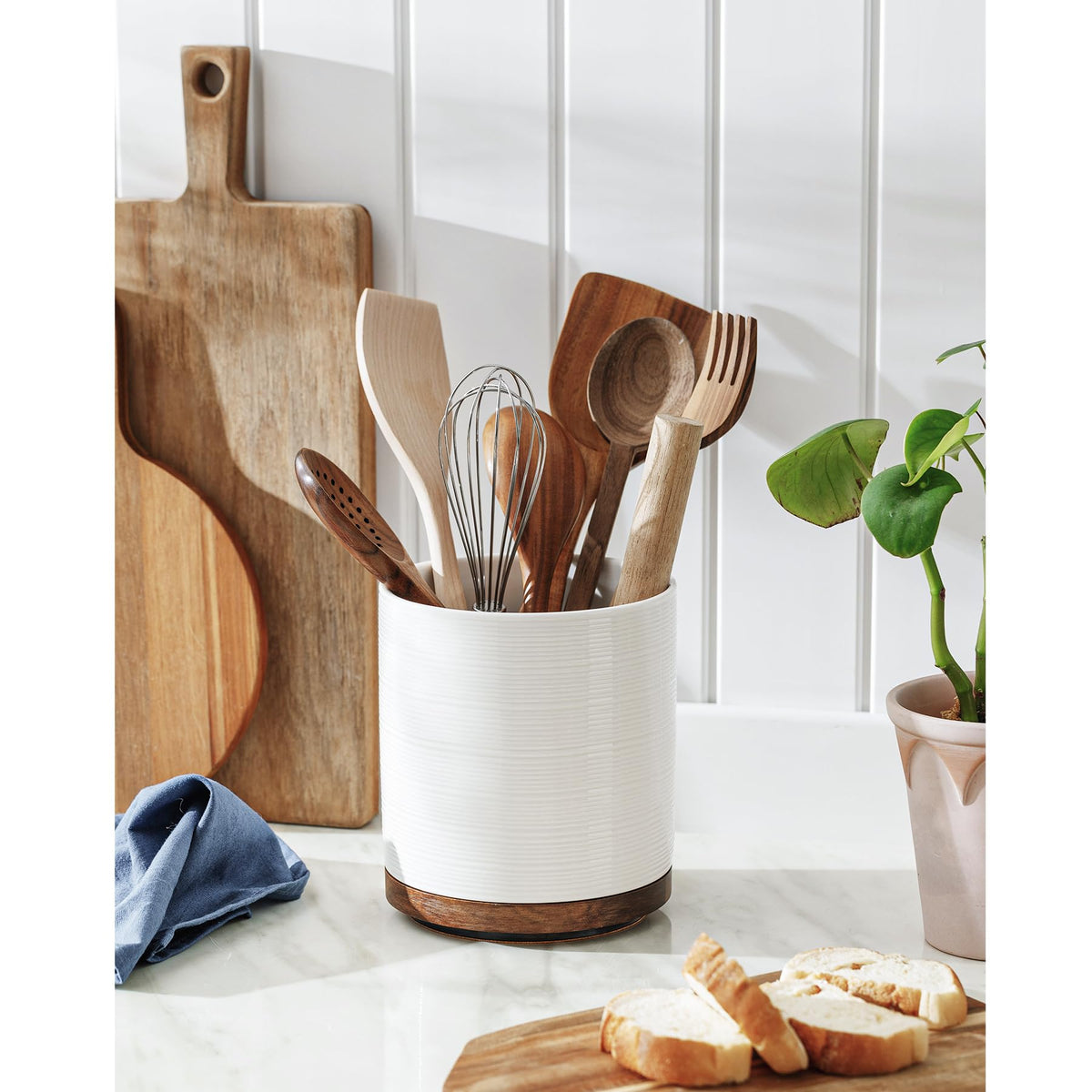 MIKIGEY deep-capacity crock holds spatulas and ladles neatly on the counter.