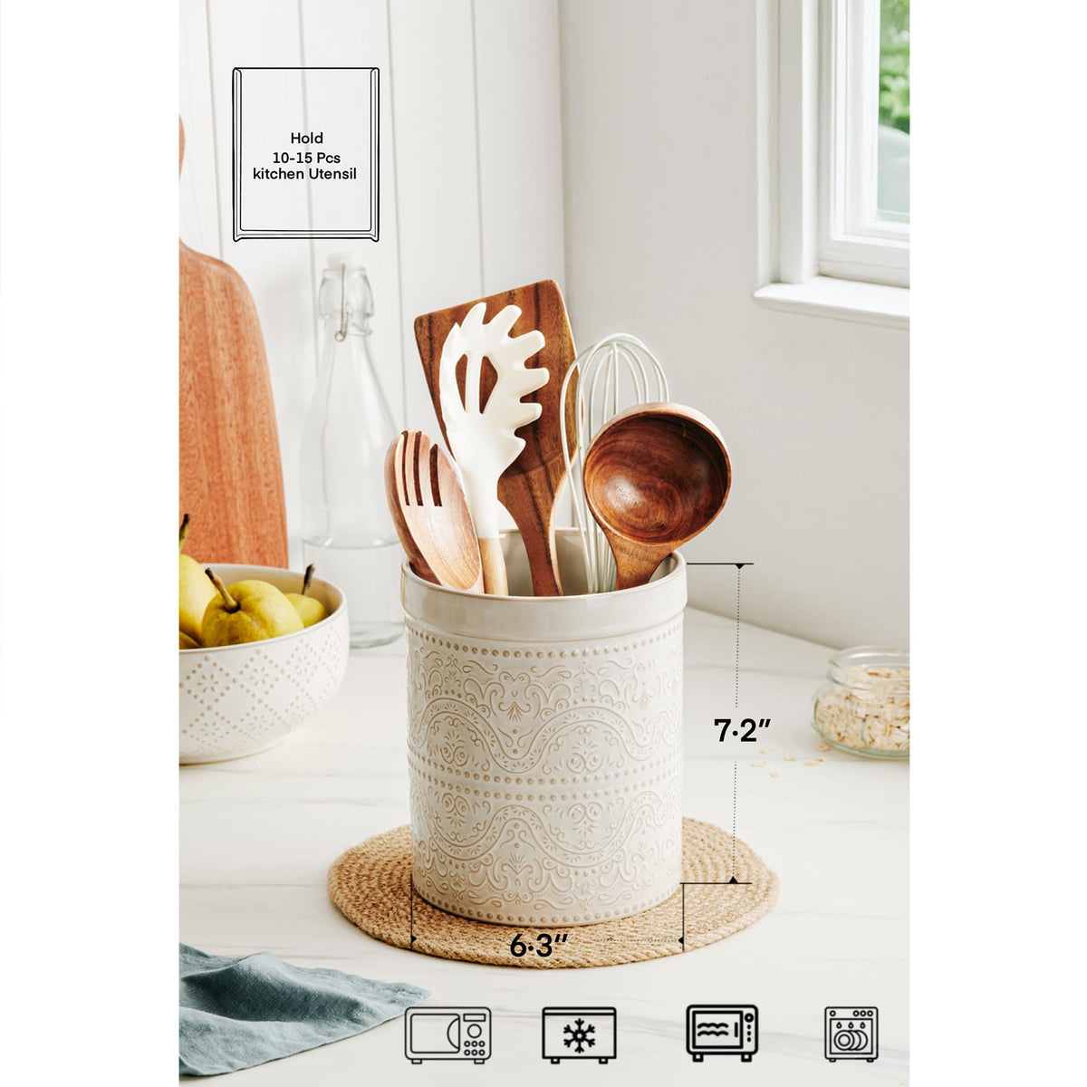 MIKIGEY utensil holder filled with spatulas: heavy-base stability.